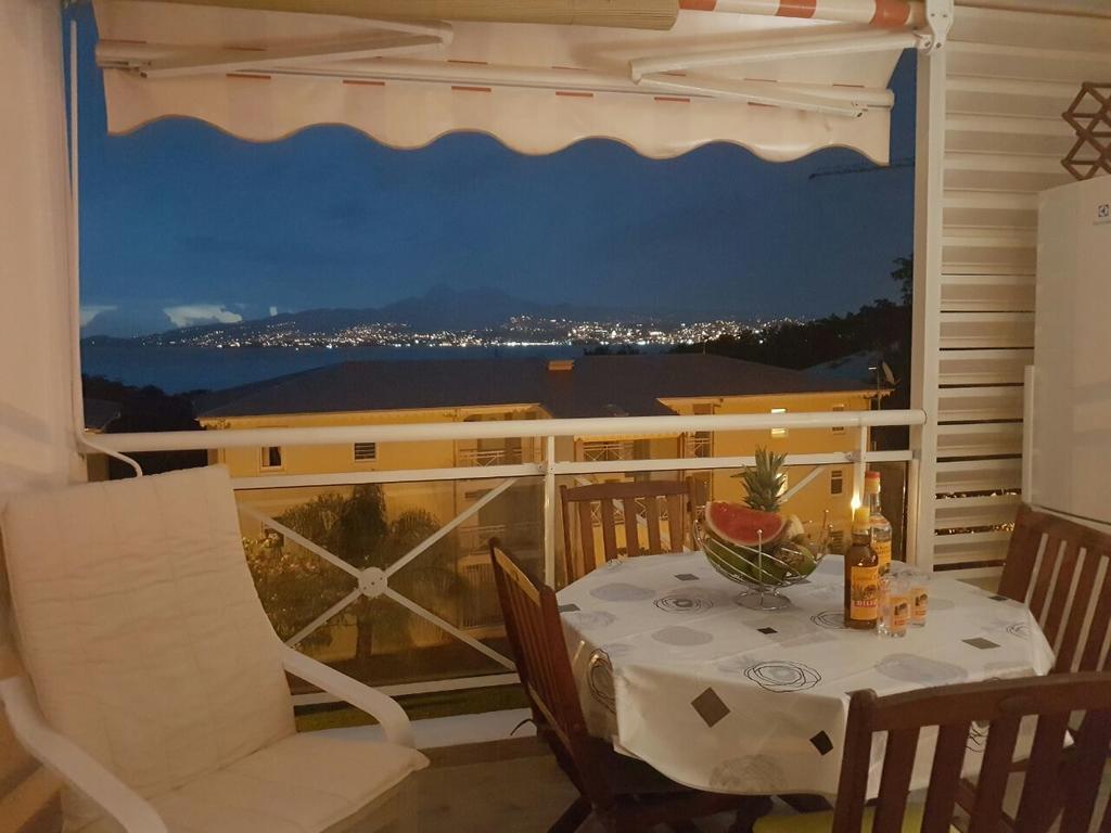 Studio Kasanaco Avec Vue La Baie De Fort De France Les Trois-Ilets Exterior foto